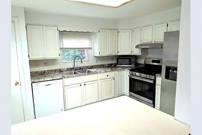 386 Dover Drive #386, Des Plaines, IL 60018 - Photo 9