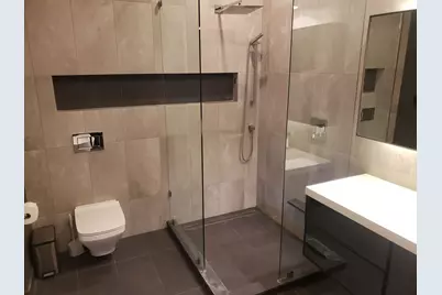6423 W Touhy Avenue #4C, Chicago, IL 60646 - Photo 11
