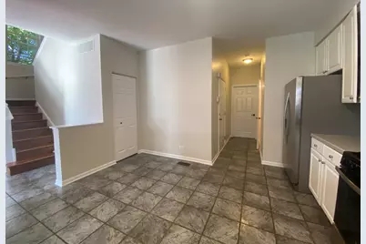 1298 Georgetown Way, Vernon Hills, IL 60061 - Photo 9