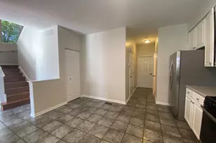 1298 Georgetown Way, Vernon Hills, IL 60061 - Photo 9