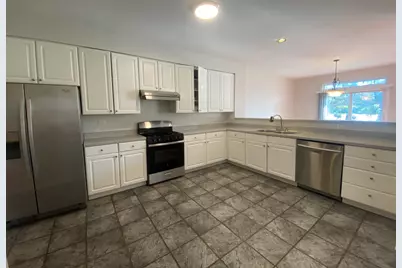 1298 Georgetown Way, Vernon Hills, IL 60061 - Photo 7