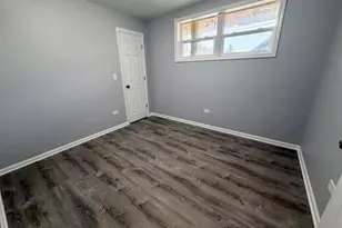 311 S Lodge Ln, Lombard, IL 60148 - Photo 7