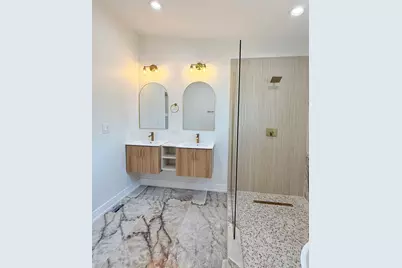 8233 S Carpenter Street, Chicago, IL 60620 - Photo 19