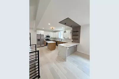 8233 S Carpenter Street, Chicago, IL 60620 - Photo 11