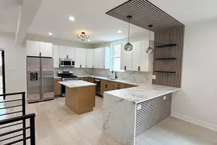8233 S Carpenter St, Chicago, IL 60620 - Photo 11