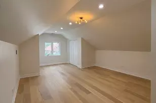 8233 S Carpenter St, Chicago, IL 60620 - Photo 17