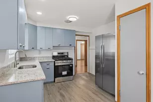 3301 N Newland Ave, Chicago, IL 60634 - Photo 9