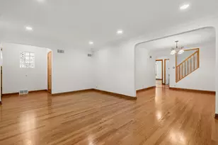 3301 N Newland Ave, Chicago, IL 60634 - Photo 5