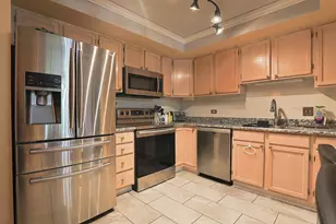 9510 S Kolmar Ave, Oak Lawn, IL 60453 - Photo 7