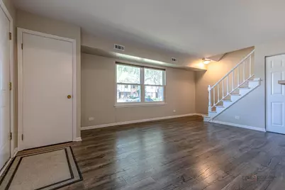 2177 N Dogwood Lane #2177, Palatine, IL 60074 - Photo 5