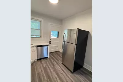132 Circle Avenue #2F, Forest Park, IL 60130 - Photo 3