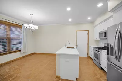 2025 S Lincoln Avenue, Lombard, IL 60148 - Photo 13