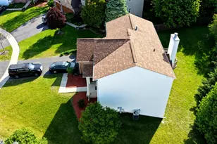 6 Forsythia Ct, Bolingbrook, IL 60490 - Photo 5