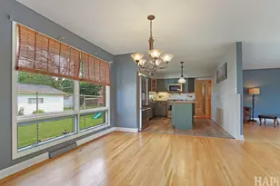 365 Woodland Dr, Grayslake, IL 60030 - Photo 11