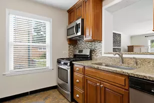 504 N Laverne Ave, Hillside, IL 60162 - Photo 25