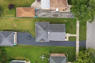 504 N Laverne Ave, Hillside, IL 60162 - Photo 5