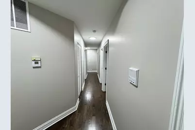 543 E 43rd Street #3W, Chicago, IL 60653 - Photo 7