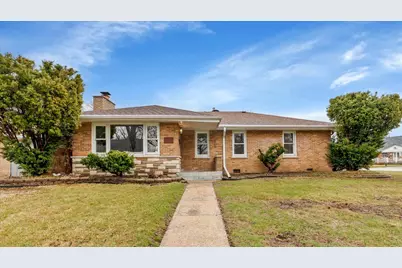 11639 S Knox Avenue, Alsip, IL 60803 - Photo 1