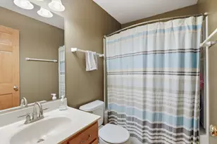 1140 Blackberry Creek Dr, Elburn, IL 60119 - Photo 19