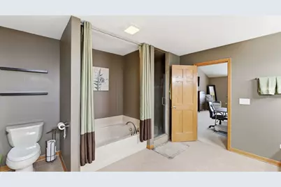 [Address not provided], Elburn, IL 60119 - Photo 15
