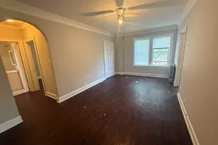 6748 N Ashland Ave, Chicago, IL 60626 - Photo 3