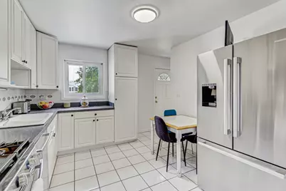 9648 N Kostner Avenue N, Skokie, IL 60076 - Photo 11