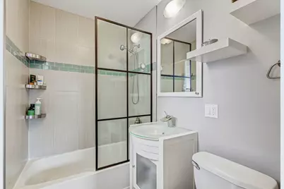 9648 N Kostner Avenue N, Skokie, IL 60076 - Photo 15