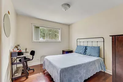 9648 N Kostner Avenue N, Skokie, IL 60076 - Photo 17