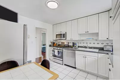 9648 N Kostner Avenue N, Skokie, IL 60076 - Photo 11