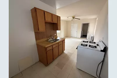 5011 W Cermak Road #27, Cicero, IL 60804 - Photo 3