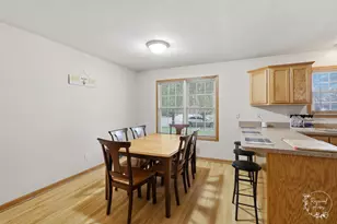 623 Sandburg Dr, Manteno, IL 60950 - Photo 11
