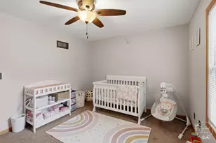 623 Sandburg Dr, Manteno, IL 60950 - Photo 29