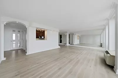 111 E Chestnut Street #38F, Chicago, IL 60611 - Photo 5