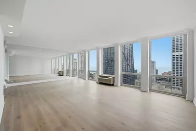 111 E Chestnut Street #38F, Chicago, IL 60611 - Photo 3