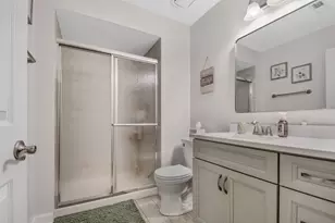 613 Gavin Ave, Romeoville, IL 60446 - Photo 21