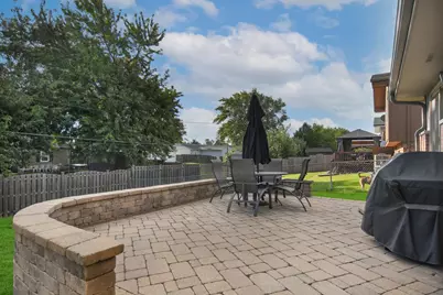 613 Gavin Avenue, Romeoville, IL 60446 - Photo 31