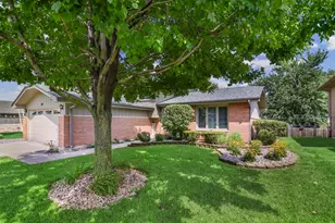 613 Gavin Ave, Romeoville, IL 60446 - Photo 25