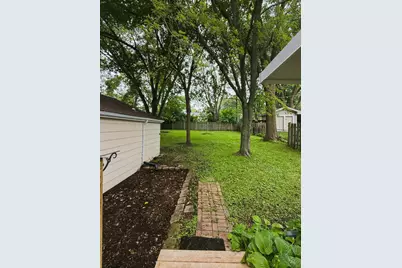 17 Indian Trail, Lake in the Hills, IL 60156 - Photo 27