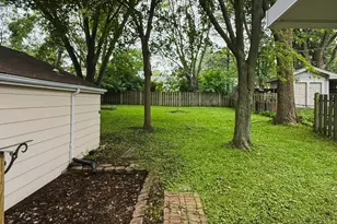 17 Indian Trail, Lake in the Hills, IL 60156 - Photo 27