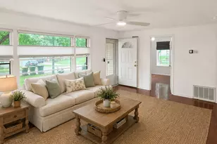17 Indian Trail, Lake in the Hills, IL 60156 - Photo 7