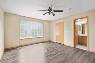 280 Persimmon Ct, Round Lake Beach, IL 60073 - Photo 13