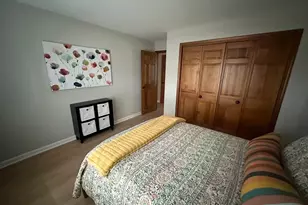 131 Newberry Ave, Libertyville, IL 60048 - Photo 7