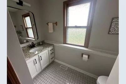 131 Newberry Avenue #1S, Libertyville, IL 60048 - Photo 9