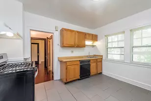 419 Hickory St, Waukegan, IL 60085 - Photo 13