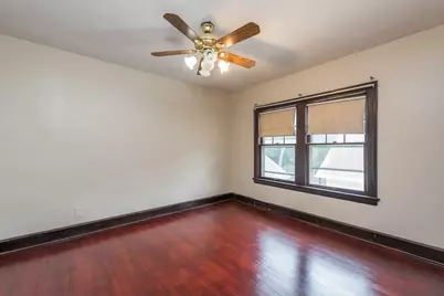 419 Hickory Street #2, Waukegan, IL 60085 - Photo 17