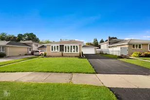 6224 W 91st St, Oak Lawn, IL 60453 - Photo 3