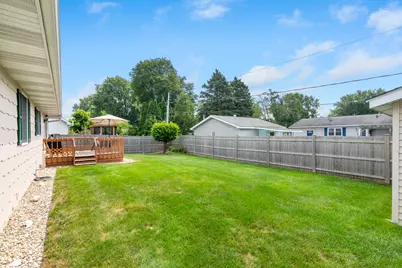 606 E Edgelawn Drive, Plano, IL 60545 - Photo 35