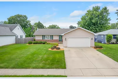 606 E Edgelawn Drive, Plano, IL 60545 - Photo 1