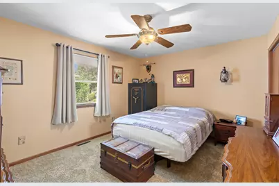 606 E Edgelawn Drive, Plano, IL 60545 - Photo 15