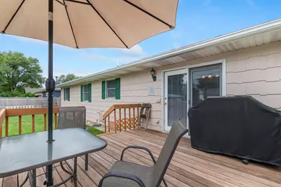 606 E Edgelawn Drive, Plano, IL 60545 - Photo 31